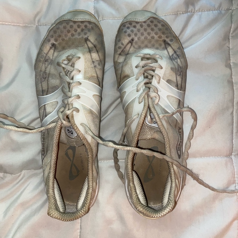 Infinity cheer shoes